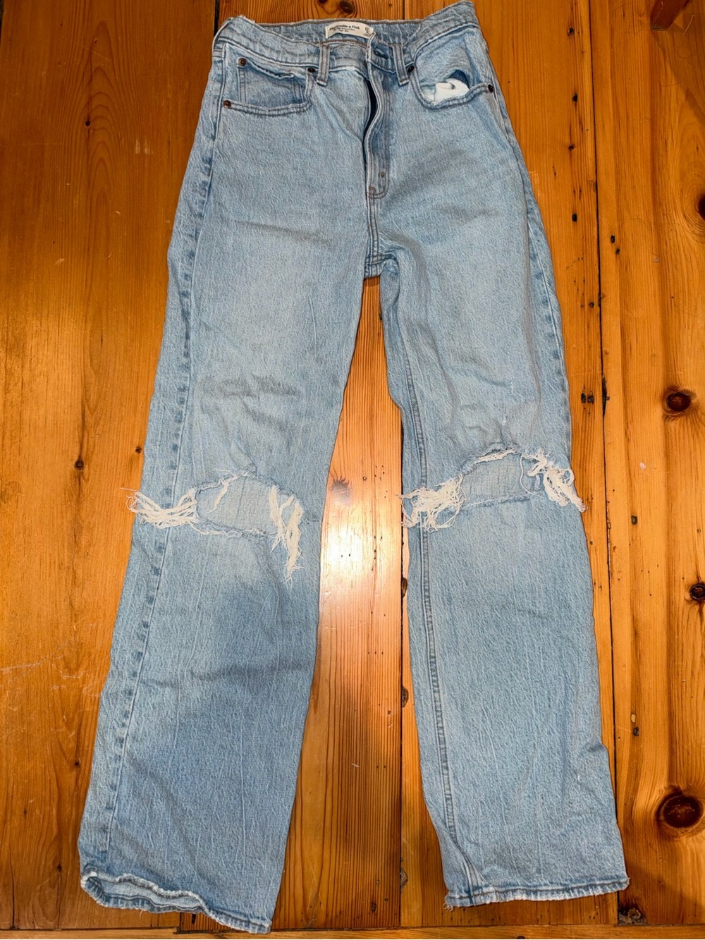 ABERCROMBIE 90s relaxed Jean